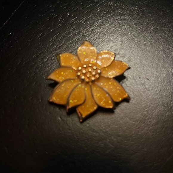 Vintage Glittery Flower Pendant or Brooch Yellow with Orange Tones Avon - Picture 1 of 6